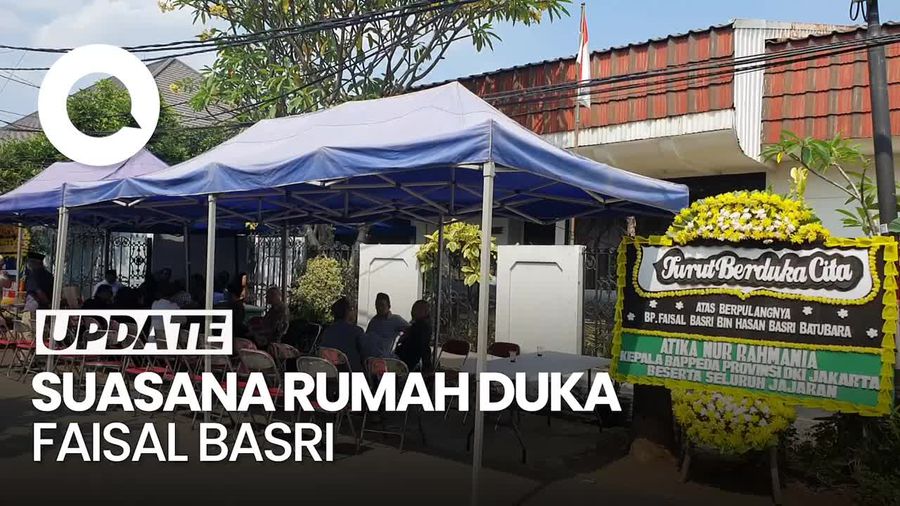 Suasana Rumah Duka Faisal Basri yang Dipenuhi Karangan Bunga