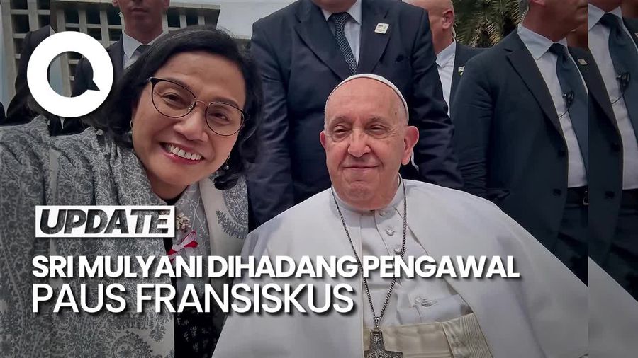 Momen Sri Mulyani Sempat Dihadang saat Minta Selfie dengan Paus Fransiskus
