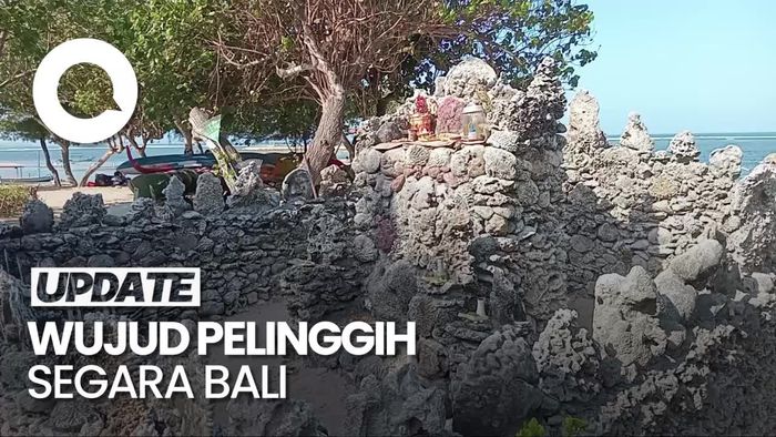 Melihat Pelinggih Segara, Tempat Meminta Keselamatan di Pantai Karang Bali