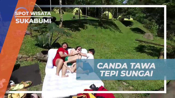 Beristirahat Sejenak Menikmati Camilan dan Minuman Hangat di Sukabumi
