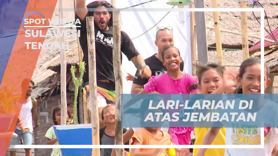 Berlari Bersama Anak-anak Menikmati Keindahan Alam Pulau Papan Sulawesi Tengah