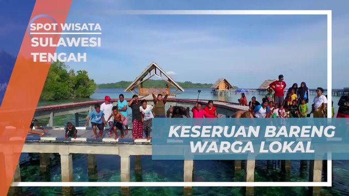 Keseruan Melompat Dari Jembatan Papan Bersama Warga Lokal, Sulawesi Tengah