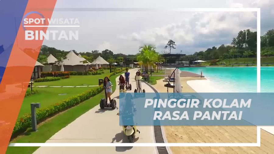 Berjalan Menyusuri Tepi Kolam yang Seperti Pantai di Treasure Bay Bintan