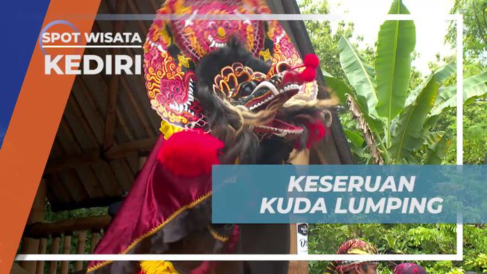 Melihat Dari Dekat Keseruan Atraksi Kuda Lumping di Kediri