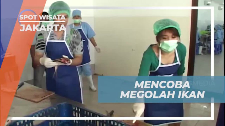 Mencoba Ikut Mengolah Ikan Bandeng di Jakarta