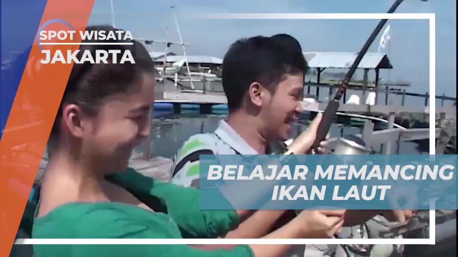 Belajar Memancing Ikan Bandeng di Laut Jakarta