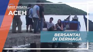 Bersantai di Dermaga setelah Downhill di Aceh