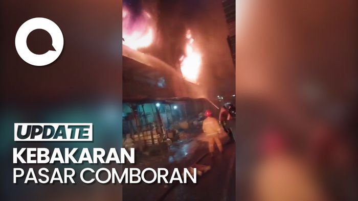 Kebakaran Pasar Comboran Malang Hanguskan Belasan Mobil