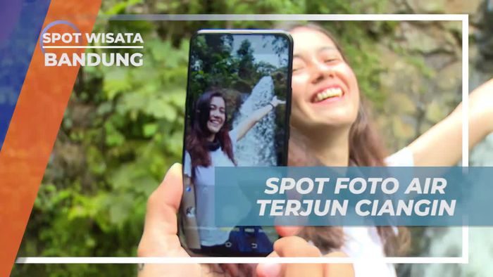 Mengabadikan Keindahan Air Terjun Ciangin di Bandung