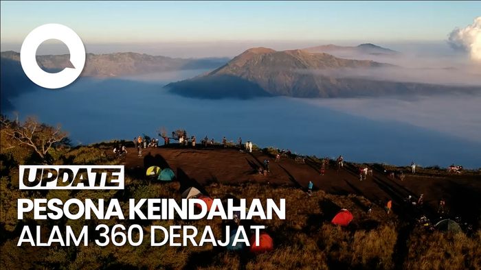 Menikmati Sunrise dari Puncak B29 Negeri di Atas Awan Lumajang
