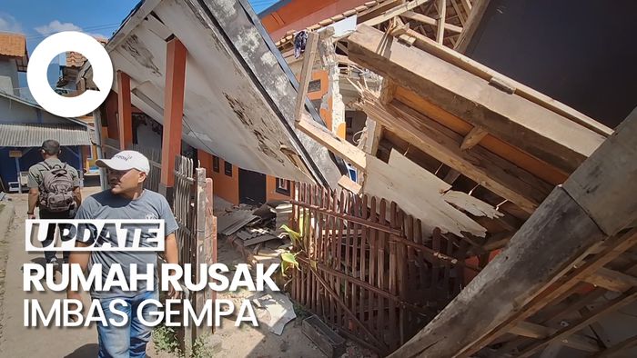 Penampakan Rumah-rumah Rusak Imbas Gempa M 5.0 Bandung