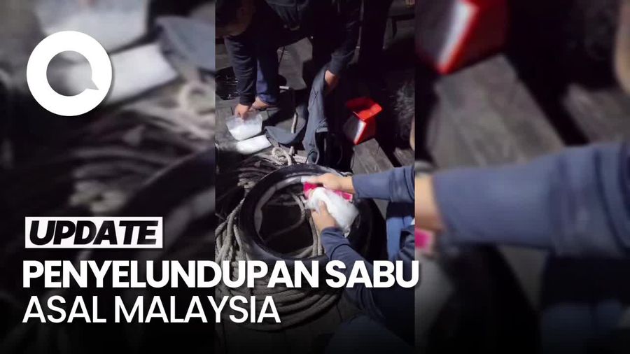 Momen Polisi Gagalkan Penyelundupan Sabu yang Disimpan di Ban Motor