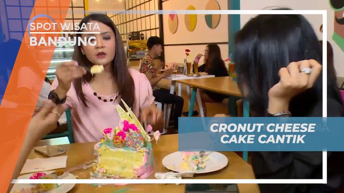 Mencicipi Cronut Cheese Cake yang Lezat di Two Sister Bandung