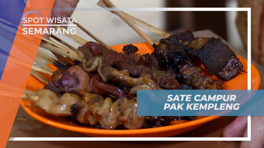 Menikmati Sate yang Menggugah Selera di Pak Kempleng Semarang