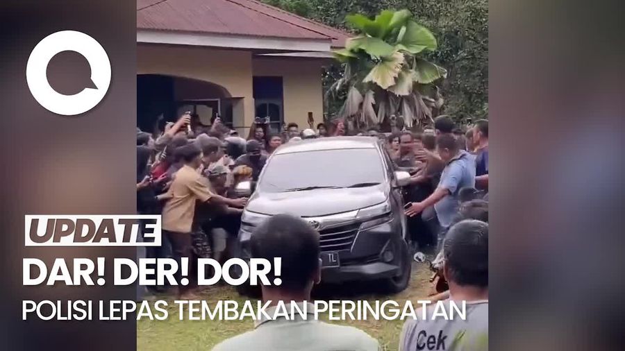 Polisi Lepas Tembakan Peringatan saat Amankan Indra Septiarman dari Amukan Massa