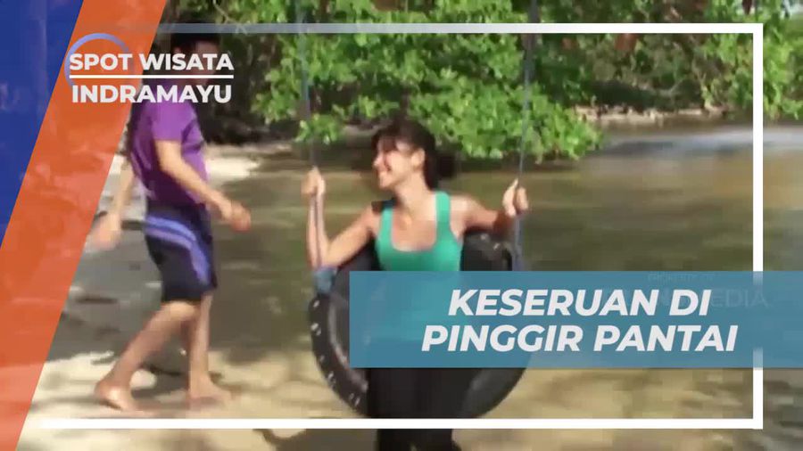 Bermain Seru di Pinggir Pantai Indramayu