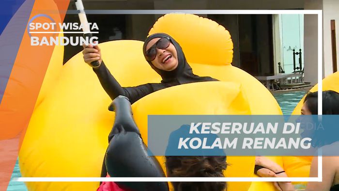Menikmati Vaction, Seru-seruan di Kolam Renang Hotel, Bandung