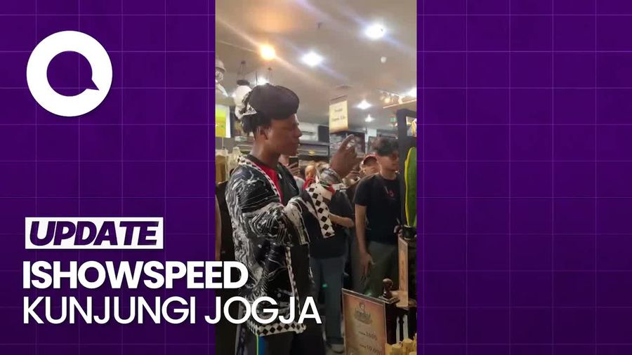 Main ke Malioboro, IShowSpeed Sempat Cicipi Jamu dan Bakpia