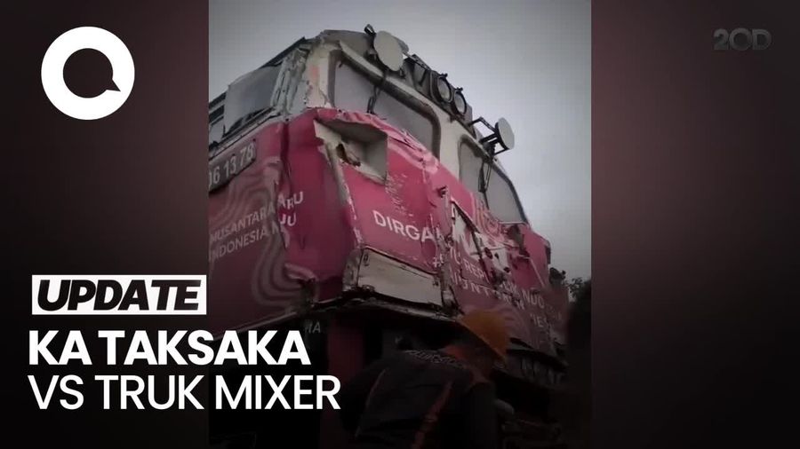 Video Penampakan Kecelakaan KA Taksaka vs Truk di Bantul