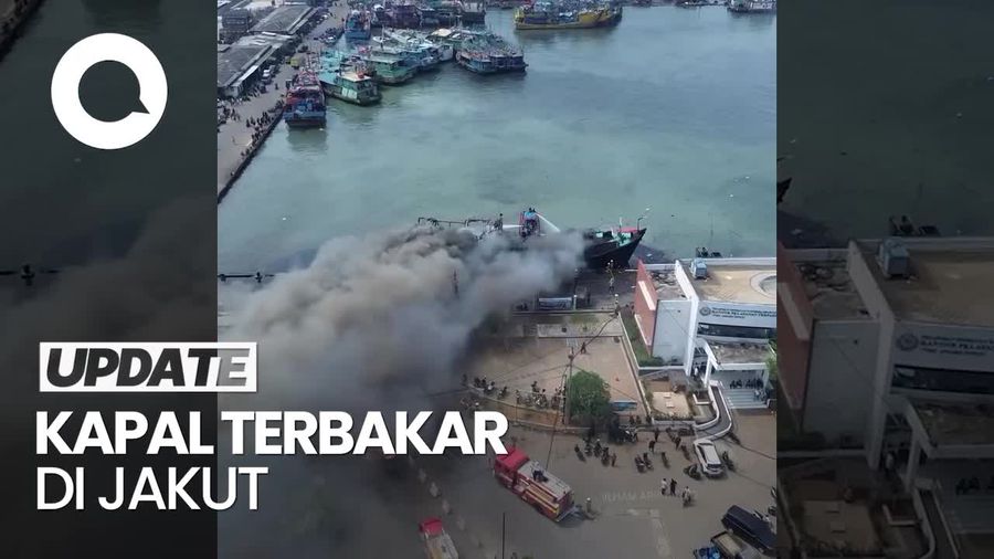 Video Penampakan Kebakaran 2 Kapal di Pelabuhan Muara Baru, Api Berkobar