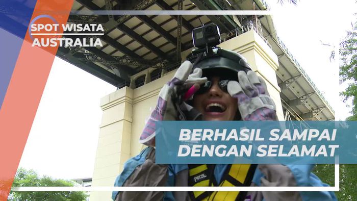 Menyelesaikan Rappeling dengan Selamat di Story Bridge, Australia