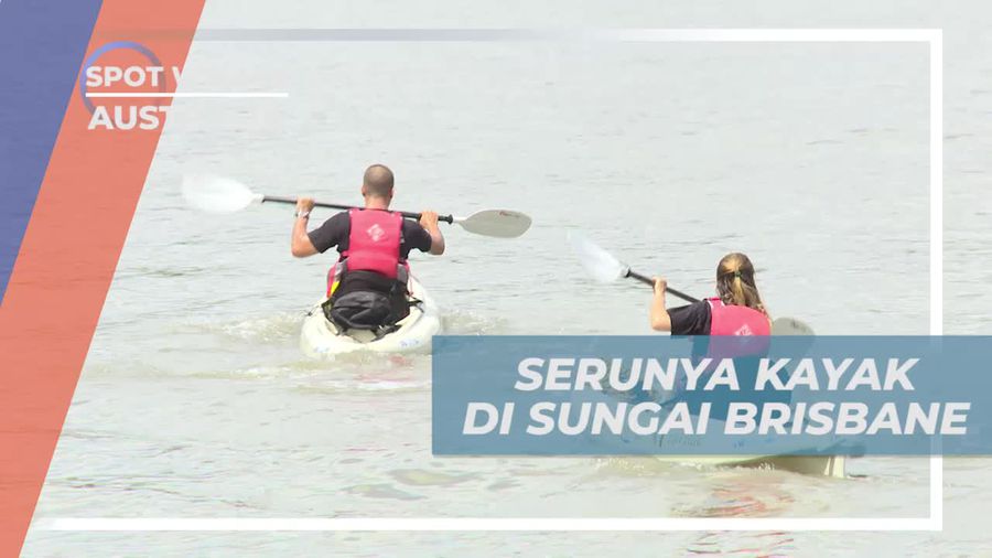 Mendayung Kayak dengan Semangat di Sungai Brisbane, Australia