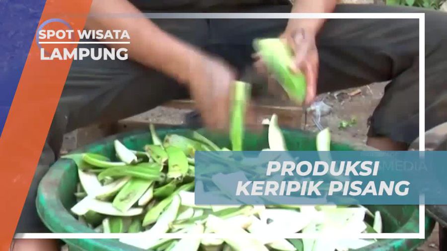 Melihat Pembuatan Keripik Pisang di Lampung