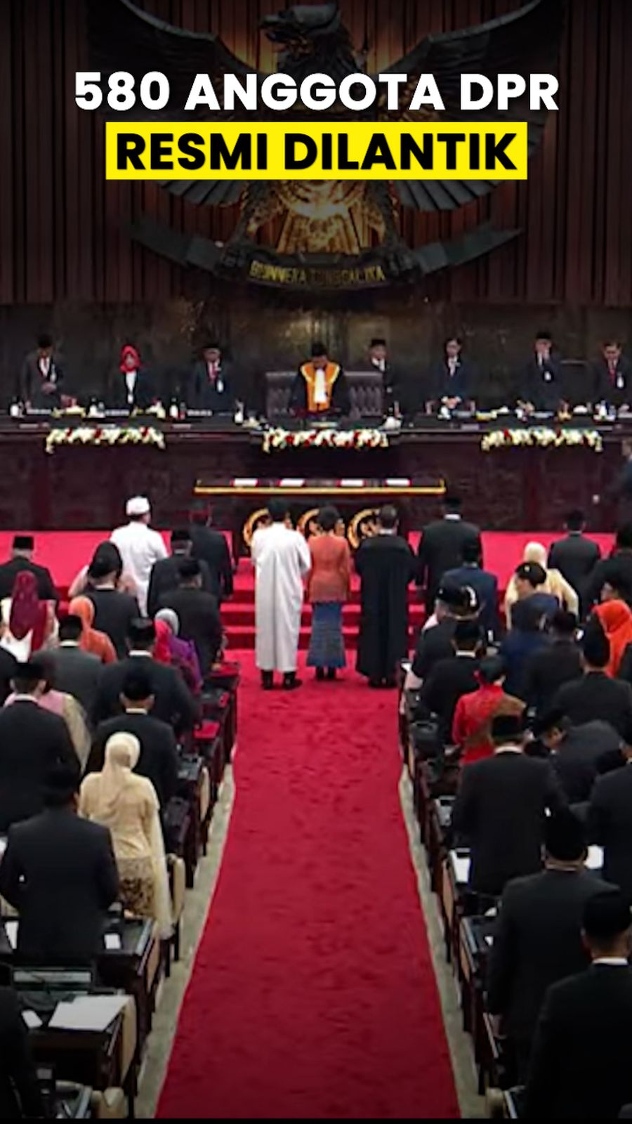 Momen 580 Anggota DPR 2024-2029 Diambil Sumpah Jabatan