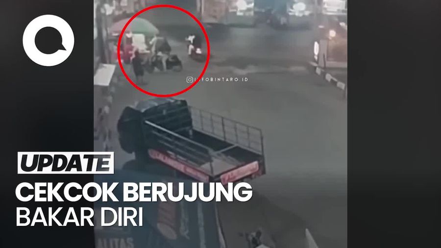 Video: Pria di Tangsel Bakar Diri Setelah Cekcok dengan Istri
