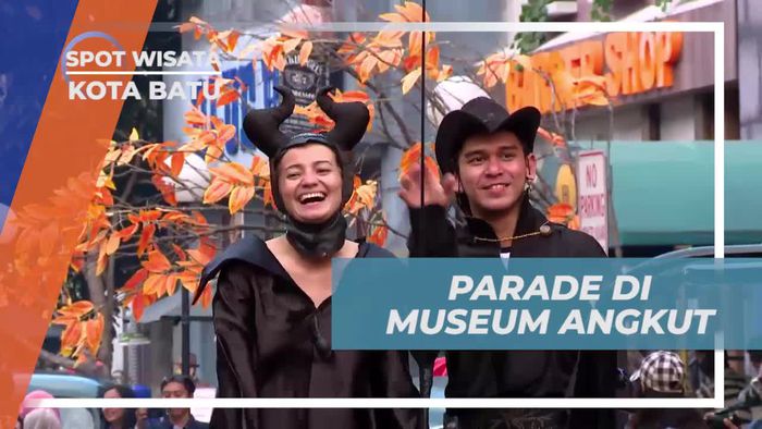 Mengikuti Parade Menarik di Museum Angkut, Kota Batu