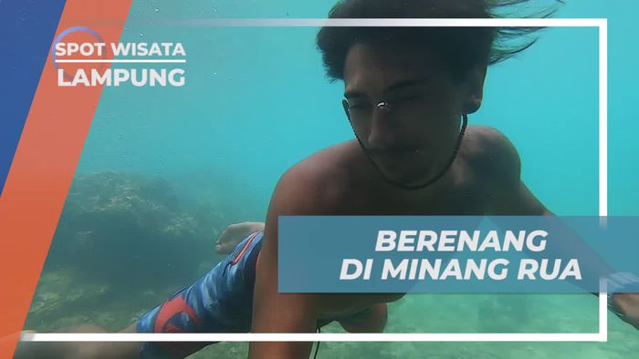 Bermain Ceria Bersama Anak-Anak Lokal di Pantai Minang Rua, Lampung