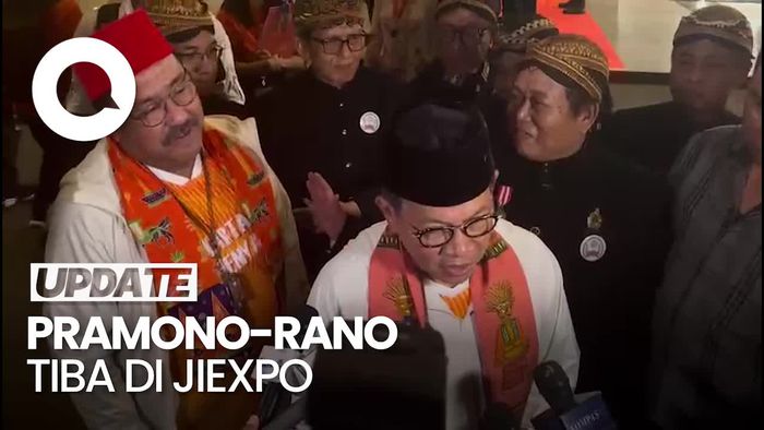 Video Pramono-Rano Tiba di Lokasi Debat Perdana Pilgub, Disambut Marawis