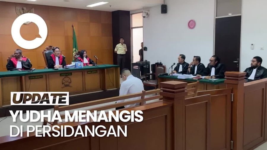 Video: Yudha Arfandi Bacakan Pleidoi Sambil Menangis 