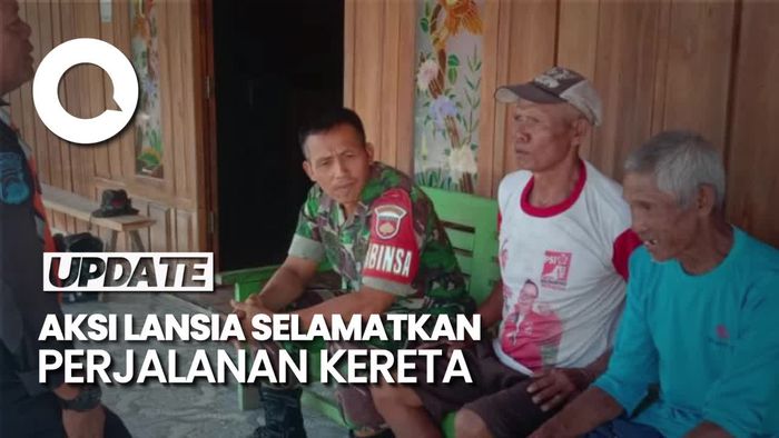 Video Aksi Heroik 2 Lansia Kibarkan Kaos Demi Selamatkan Kereta di Blora