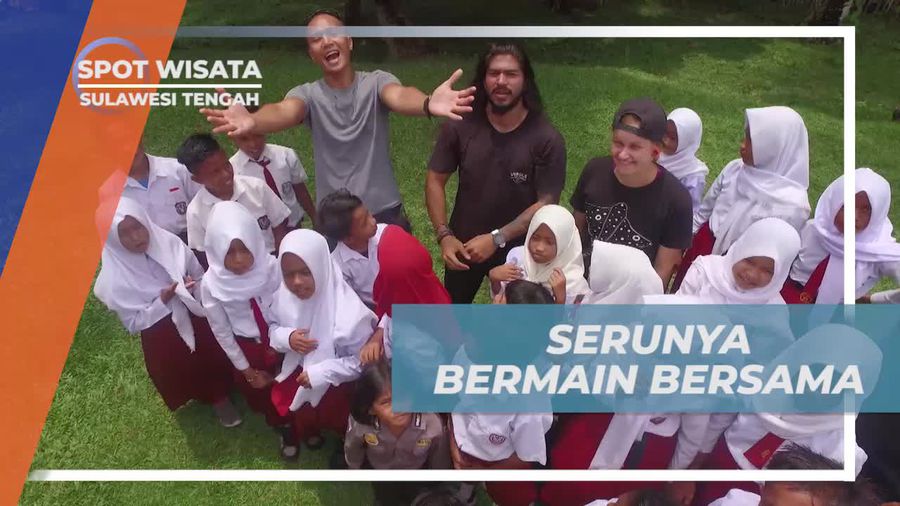 Bermain dan Seru-Seruan di Pulau Tojo Una-una, Sulawesi Tengah
