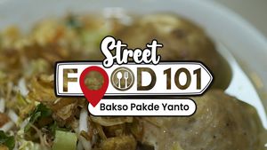 Santap Bakso yang Berjualan Sejak Tahun 90-an