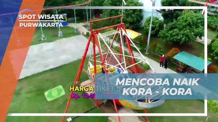 Menaiki Wahana Kora-kora yang Memacu Adrenalin di Purwakarta