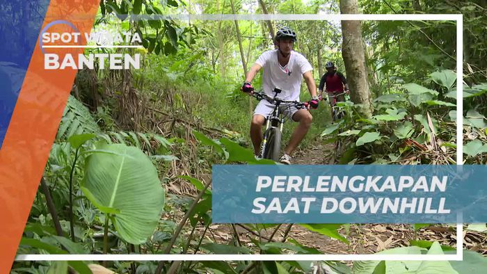 Pentingnya Peralatan Lengkap Saat Downhill di Track Sum 7, Banten