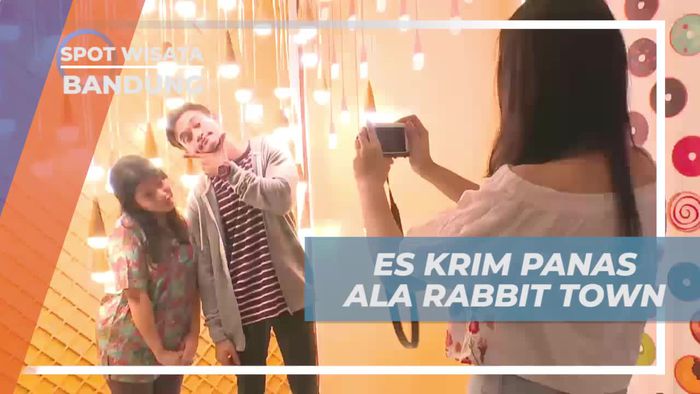 Berfoto Unik dengan Es Krim Panas di Rabbit Town, Bandung