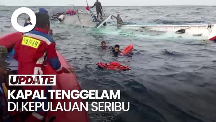 Video: Momen Damkar Evakuasi Korban Kapal Tenggelam di Pulau Air