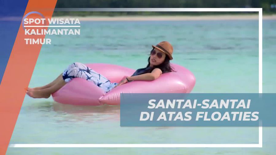 Bersantai di Atas Floties di Gusung Sanggalau, Kalimantan Timur