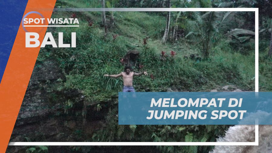 Sensasi Melompat Bebas dari Atas Jumping Spot Air Terjun Lemukih, Bali