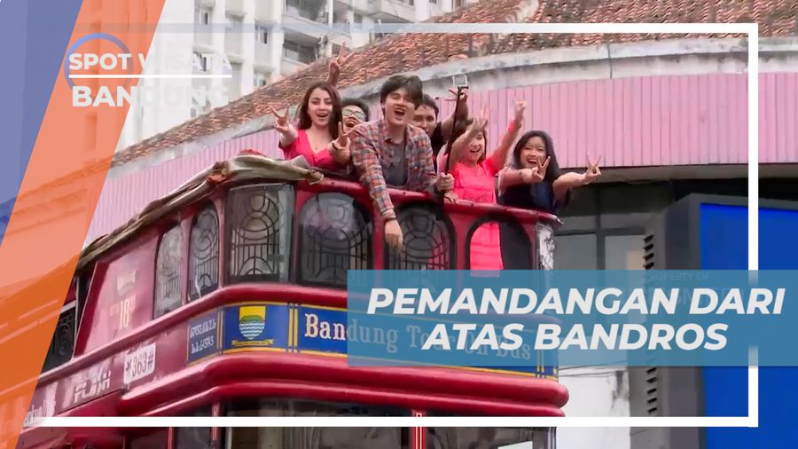 Menikmati Keseruan, Keliling Kota Naik Bandros Sambil Bernyanyi Ria, Bandung
