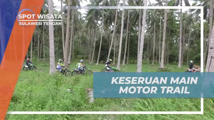 Keseruan Melibas Trek Terjal dengan Motor Trail Menuju Danau Musiman, Sulawesi Tengah