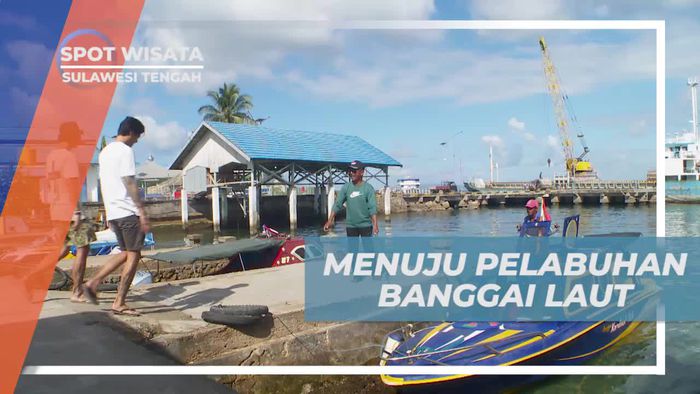 Menyeberang Menuju Pulau Tulungan dari Pelabuhan Banggai Laut, Sulawesi Tengah