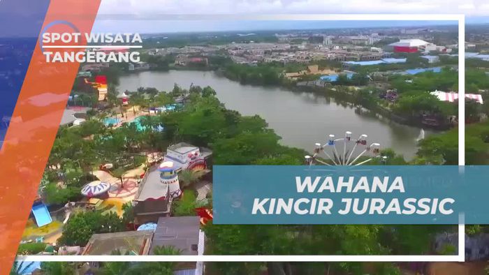 Melihat Keindahan dari Wahana Kincir Jurassic di Tangerang