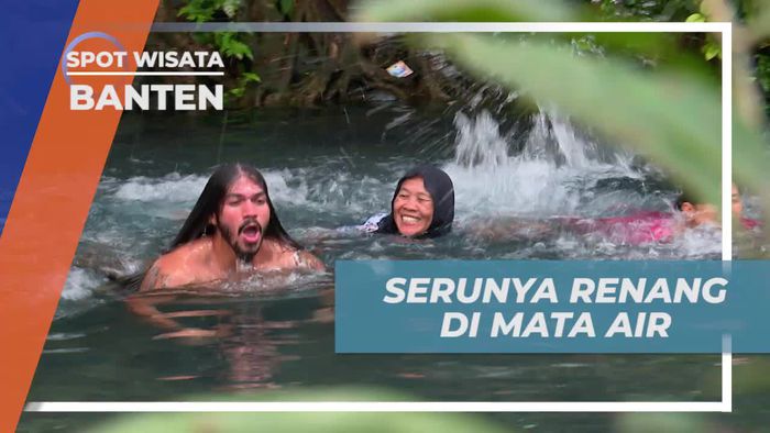 Serunya Berenang di Mata Air Cilembur Bersama Warga, Banten