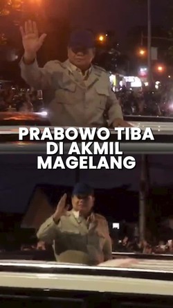 Video Momen Prabowo Naik Maung Garuda saat Tiba di Akmil Magelang