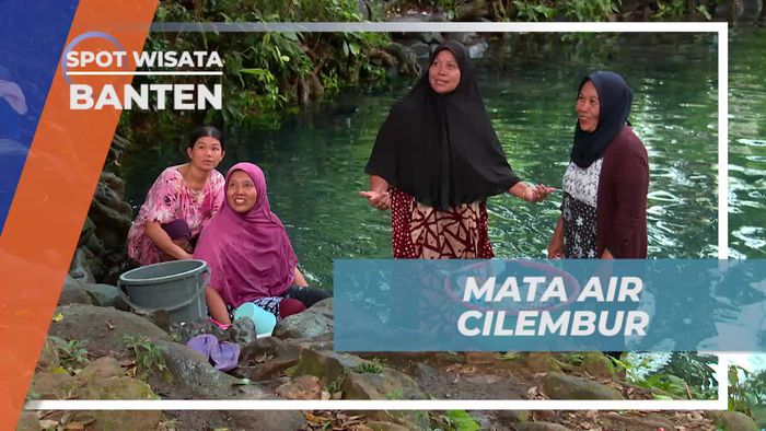 Berbaur dengan Warga di Mata Air Cilembur, Banten