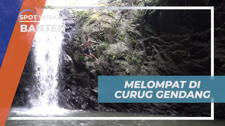 Lompat dari Ketinggian dan Nikmati Curug Gendang, Banten